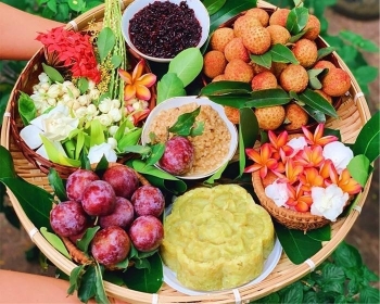 Mâm cỗ cúng Tết Đoan ngọ gồm những gì, văn khấn như thế nào?