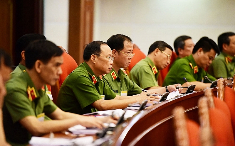 Các đại biểu tham dự hội nghị.