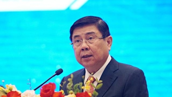 Bộ Chính trị kỷ luật cảnh cáo nguyên Chủ tịch UBND TP Hồ Chí Minh Nguyễn Thành Phong