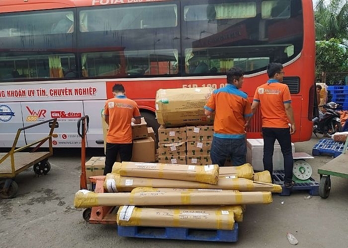 Từ 1/9, người gửi hàng xe khách phải cung cấp chính xác 6 thông tin
