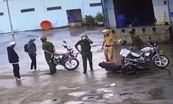 Sóc Trăng: Tạm đình chỉ công tác 4 chiến sĩ công an có hành vi bạo lực với thiếu niên chạy xe máy