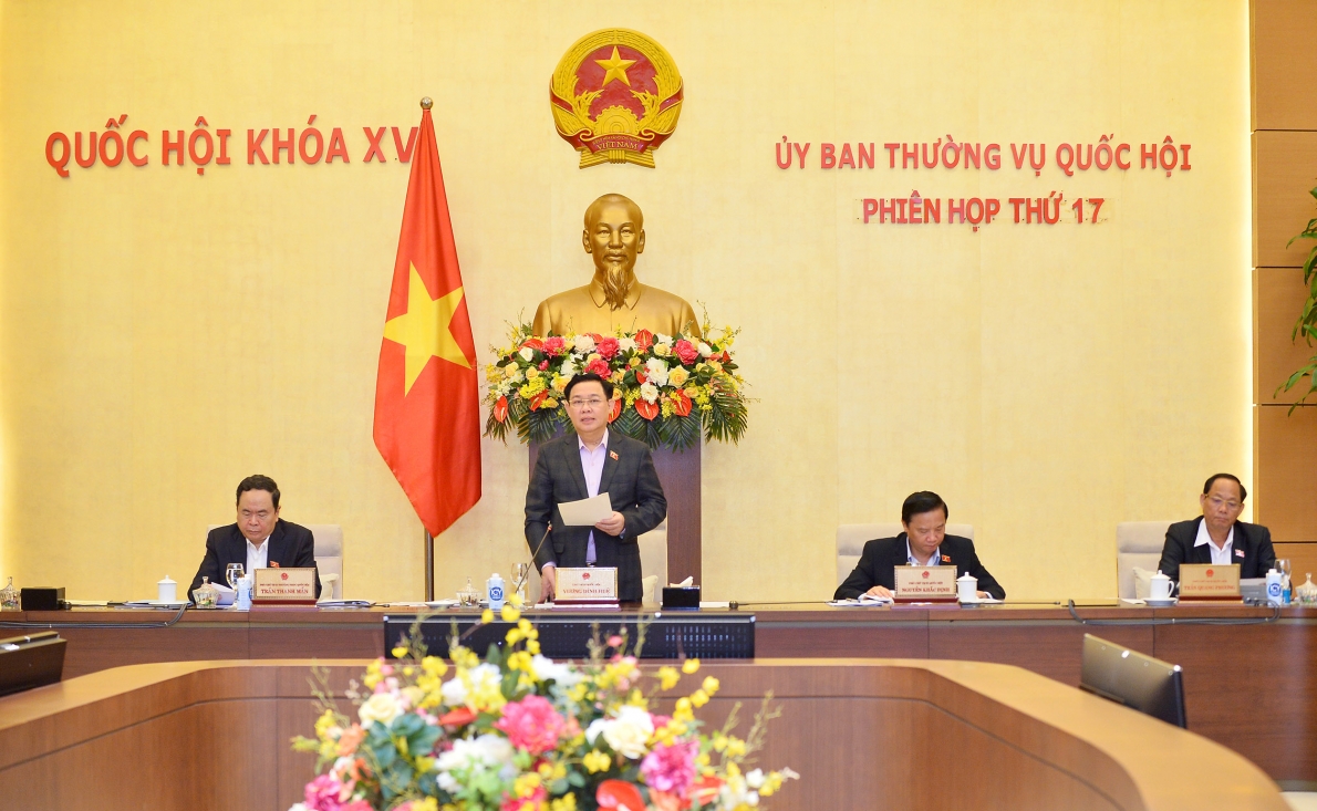 Chủ tịch Quốc hội Vương Đình Huệ phát biểu khai mạc phiên họp