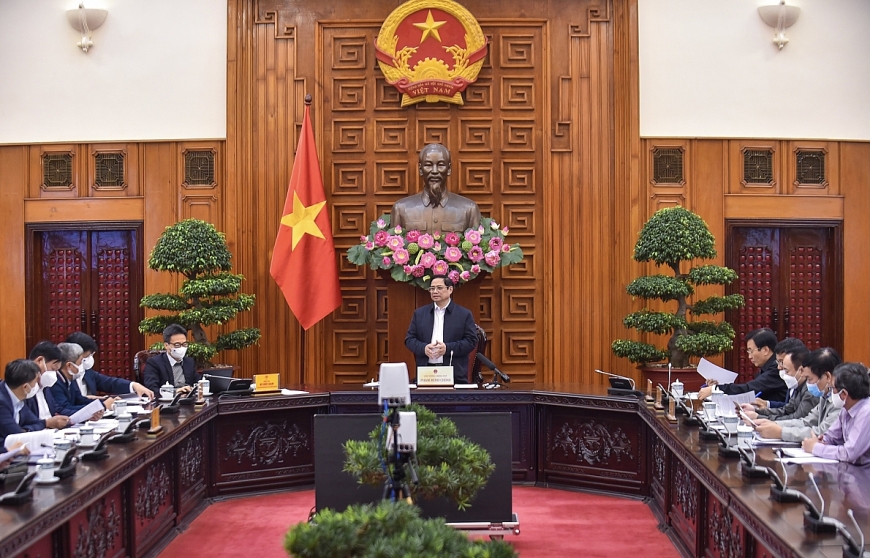 Thần tốc hơn nữa trong tiêm vaccine và cung ứng thuốc điều trị, bảo đảm an toàn, khoa học, hiệu quả, đề cao ý thức người dân trong phòng chống dịch