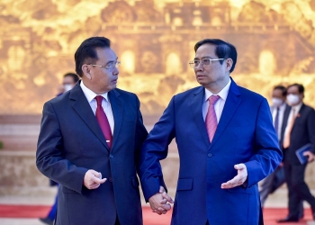 Thúc đẩy các dự án hạ tầng chiến lược kết nối Việt Nam - Lào