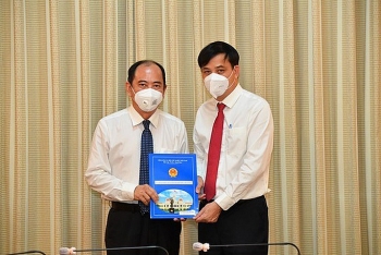 TP Hồ Chí Minh: Đại biểu HĐND chất vấn Giám đốc Sở Y tế