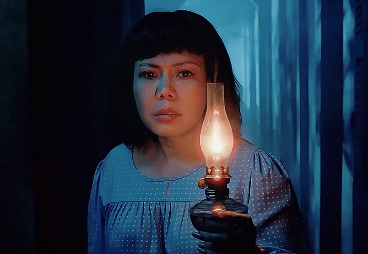 Việt Hương trở lại đường đua phim Tết