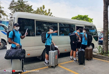 11 thành viên U23 Việt Nam về nước sau khi âm tính với Covid-19