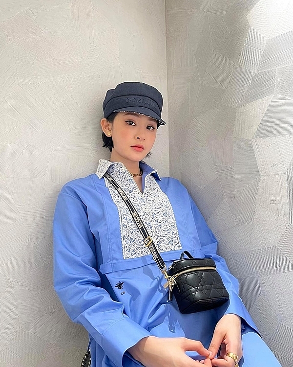 Hiền Hồ nổi tiếng, giàu có ở tuổi 25