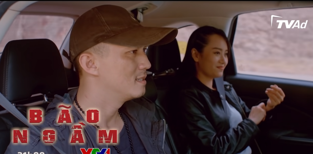 Bão ngầm tập 51: Bác sĩ Hùng cầu hôn Hạ Lam