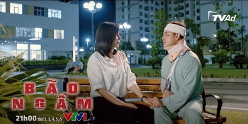 Bão ngầm tập 51: Bác sĩ Hùng cầu hôn Hạ Lam