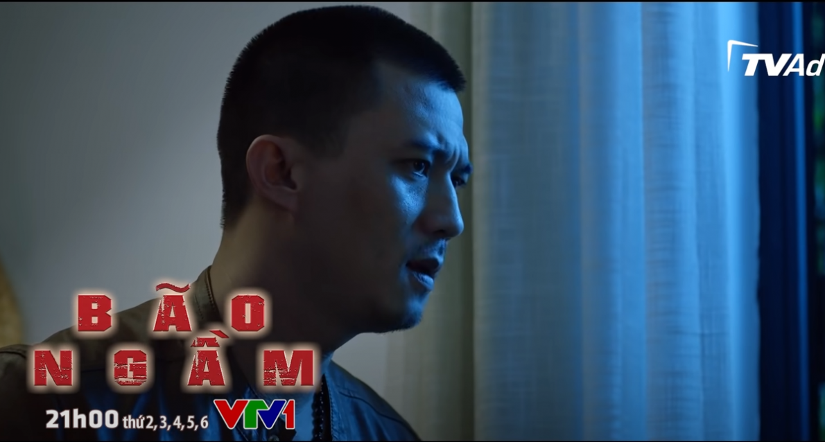 Bão ngầm tập 52: Hải Triều yêu cầu Hạ Lam không được thân mật với em trai ông trùm