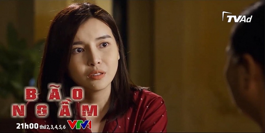 Hạ Lam nói với mẹ chuyện muốn kết hôn với bác sĩ Hùng