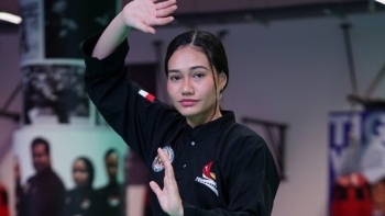 Sắc vóc ấn tượng của của nữ vận động viên pencak silat người Singapore