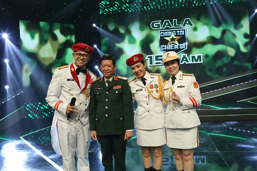 MC Hoàng Linh nói lời tạm biệt chương trình 