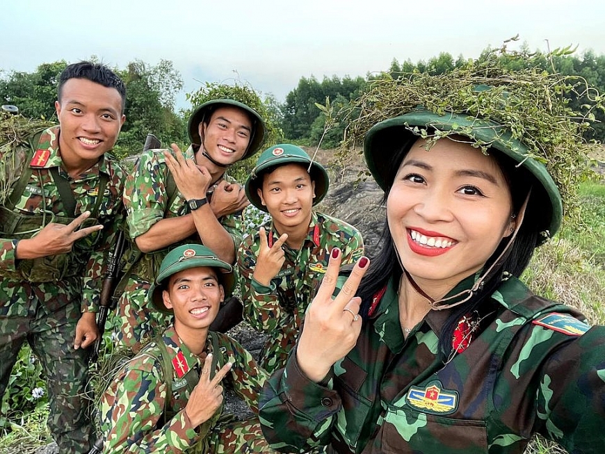 MC Hoàng Linh nói lời tạm biệt chương trình 