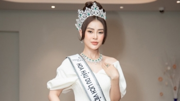 Hoa hậu Lý Kim Thảo lên tiếng về tin đồn mua giải