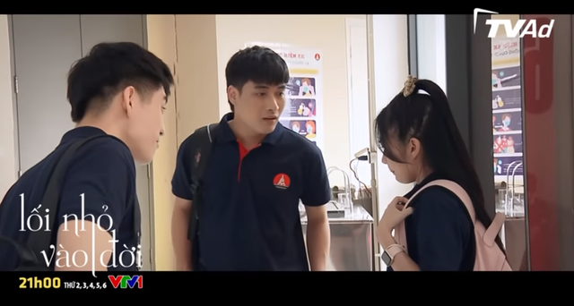 Lối nhỏ vào đời tập 1: Dũng giải vây cho em gái