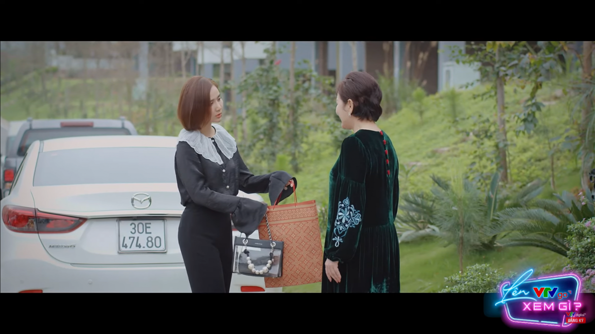 Thương ngày nắng về 2 tập 31: Bà Nga khuyên Trang mở lòng với mẹ đẻ