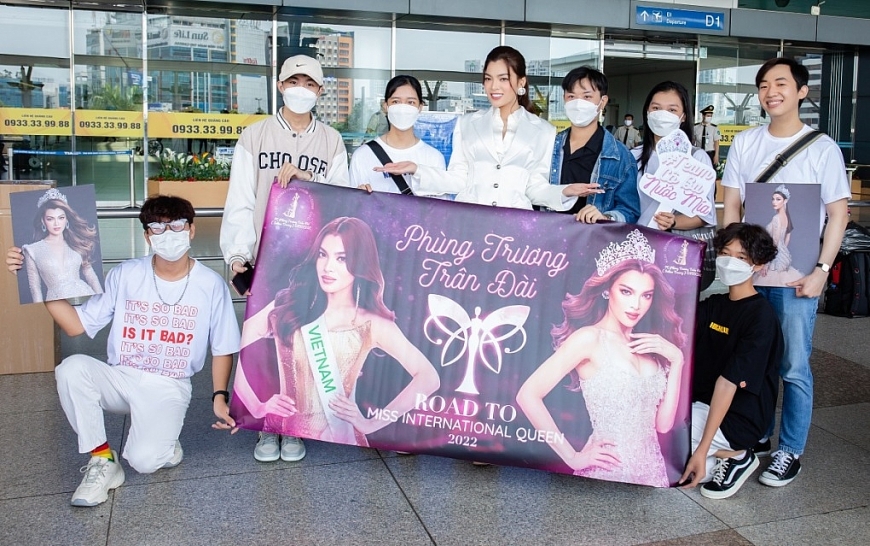 Trân Đài lên đường tham dự Hoa hậu Chuyển giới Quốc tế 2022