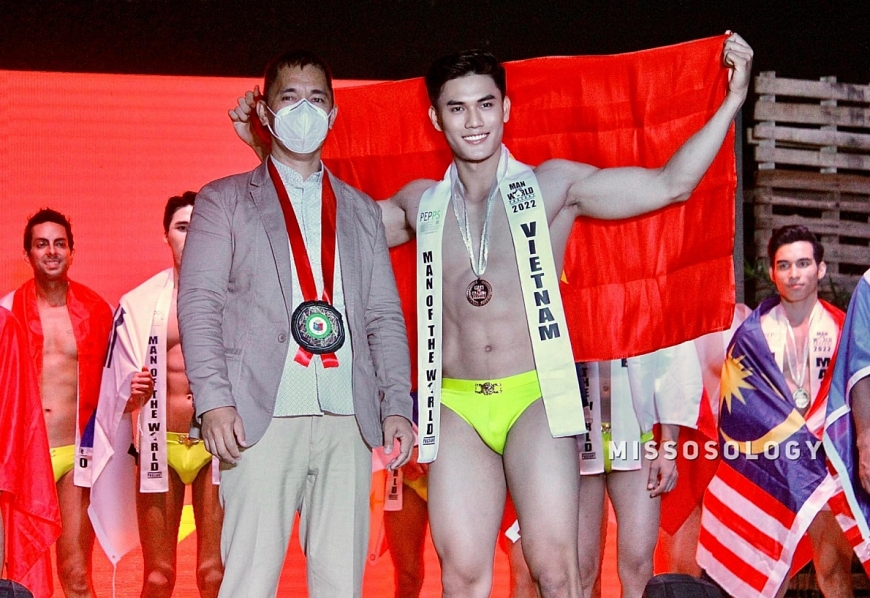 Quán quân Hữu Anh hóa chiến binh Rồng đi thi Man of The World 2022