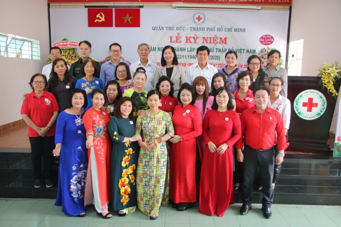 Hội Chữ thập đỏ quận Thủ Đức, TP Hồ Chí Minh: Trao hơn 15 tỉ đồng cho các hoàn cảnh khó khăn