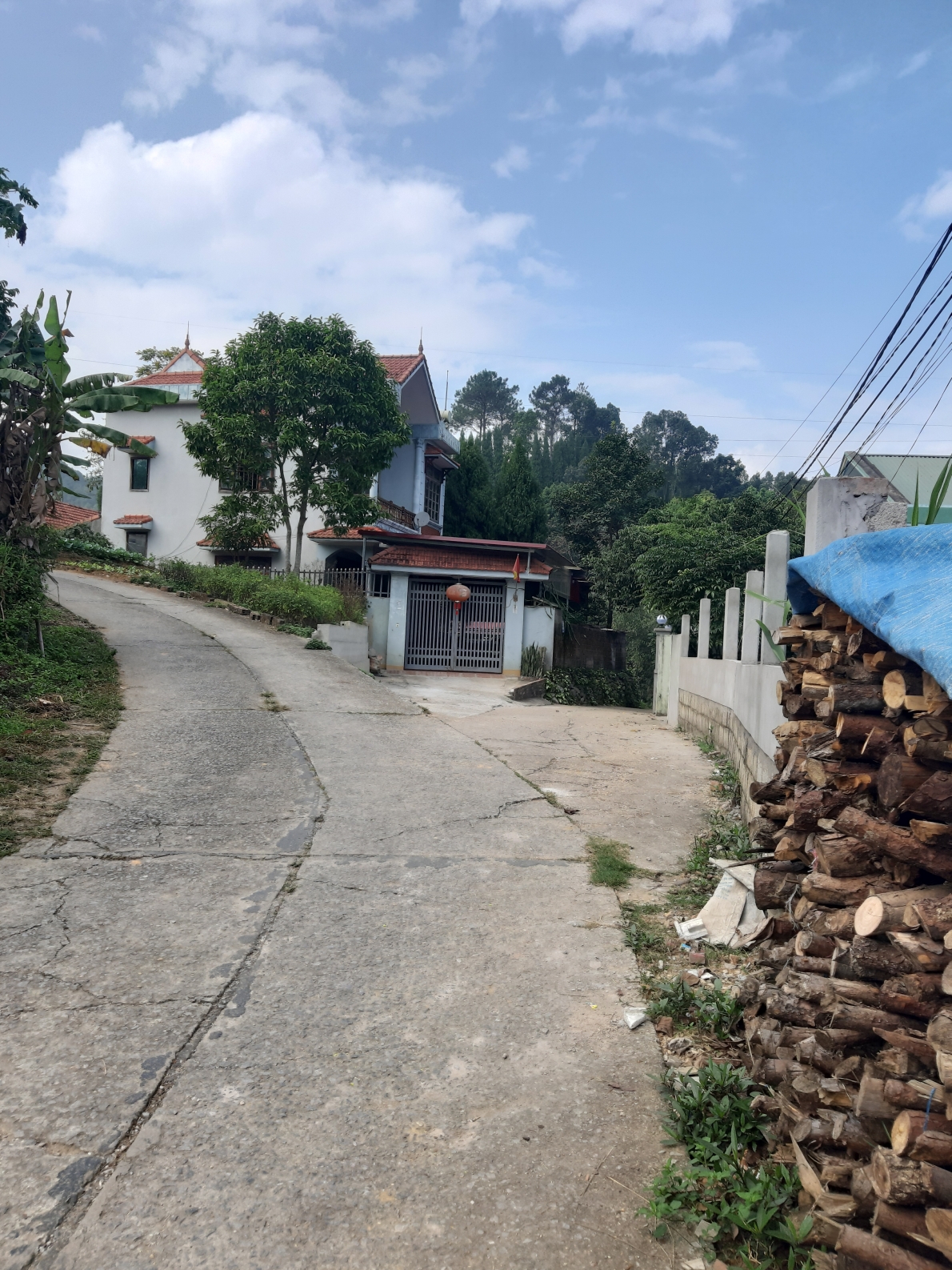 Ngôi nhà ông Hoàng Tuấn Kỳ xây dựng trên đất chiếm dụng của gia đình cụ Thông