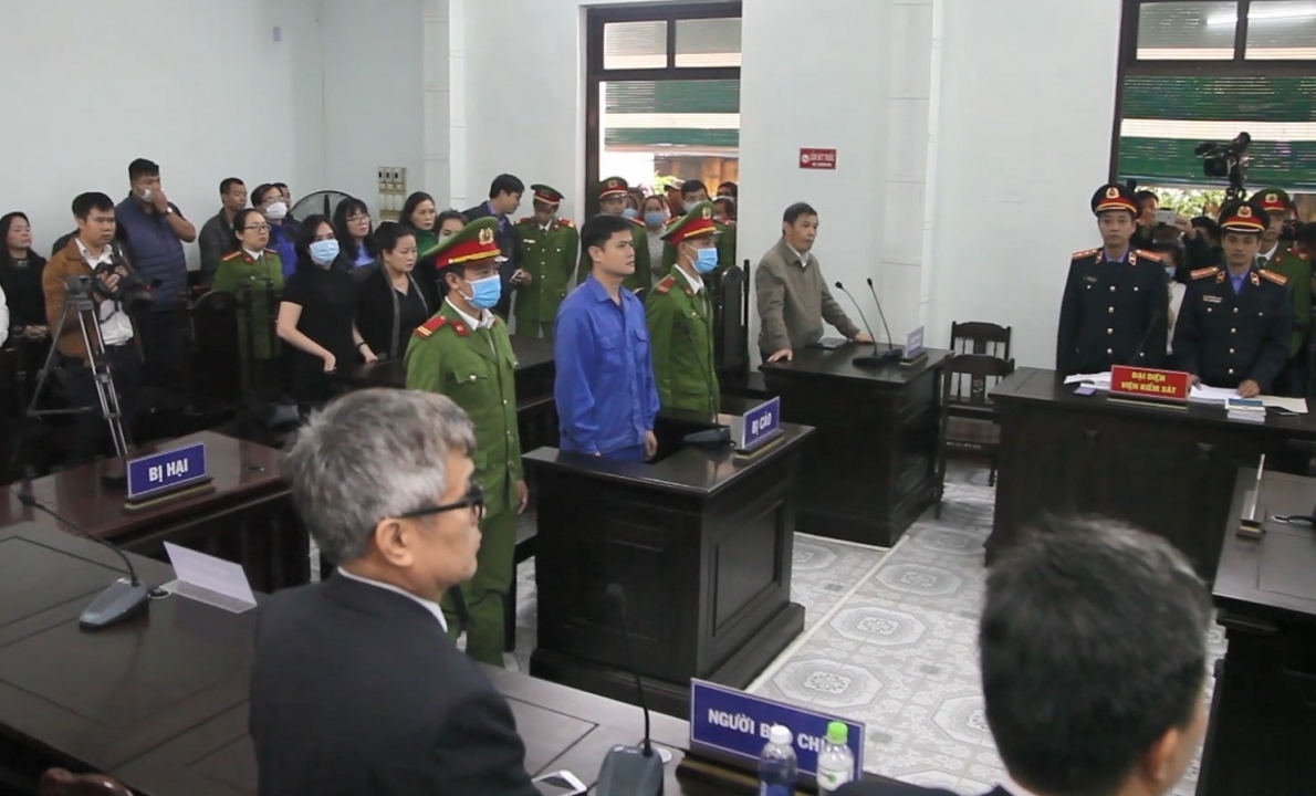 Quang cảnh phiên tòa sơ thẩm