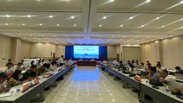 Toàn cảnh buổi họp báo