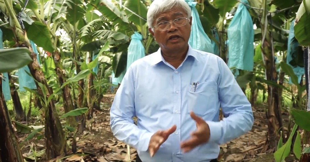 Ông Huy tự hào bản thân là một trong số ít doanh nhân bỏ tiền xây nhà, bao ăn ở cho cả cha mẹ và con cái người lao động.