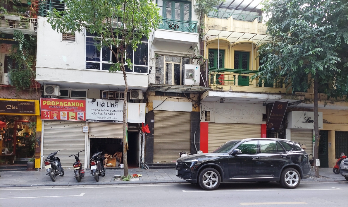 Người phố cổ Hà Nội khắc phục khó khăn tích cực chống dịch