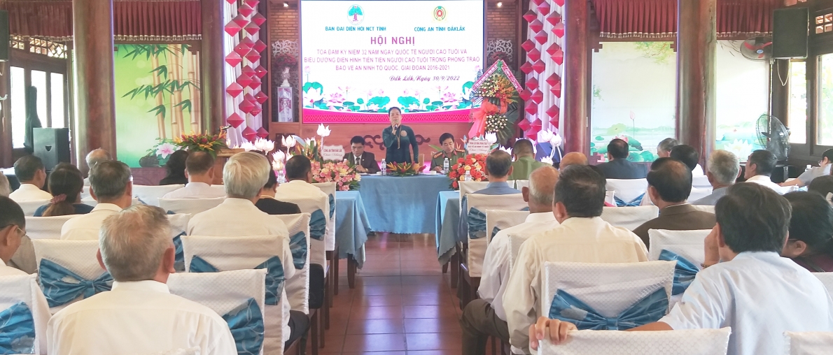 Người cao tuổi Đắk Lắk tích cực tham gia xây dựng Đảng, chính quyền và bảo vệ an ninh Tổ quốc.