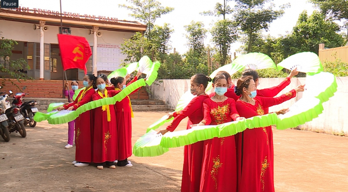 Đắk Lắk: Hiệu quả của câu lạc bộ “Liên thế hệ tự giúp nhau”