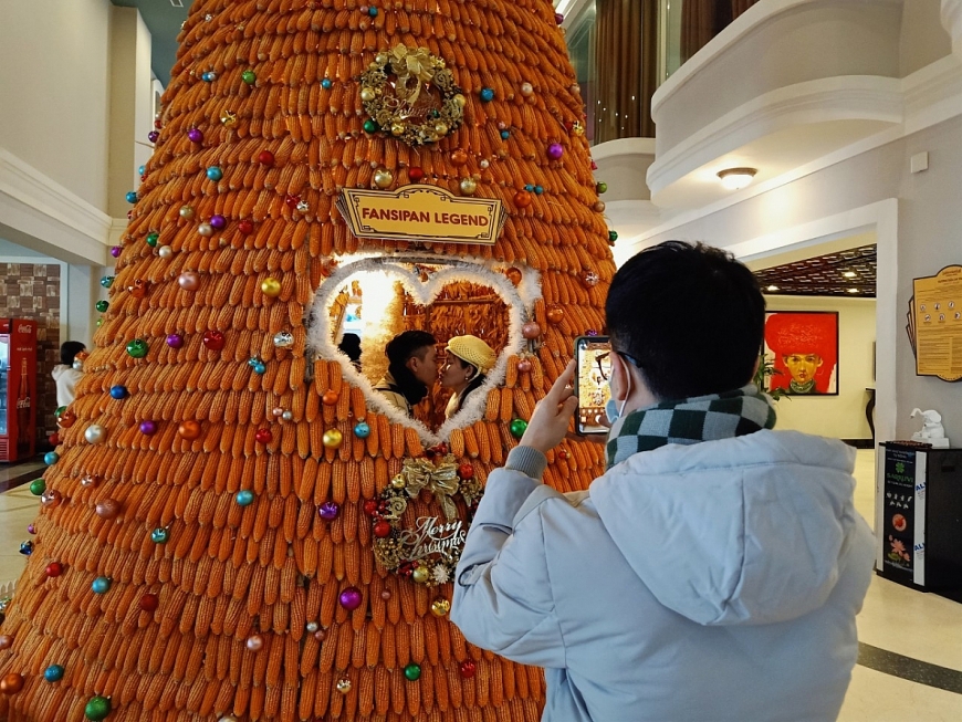 Dự báo có tuyết rơi cuối tuần này, du lịch Sa Pa lại “chiếm sóng”