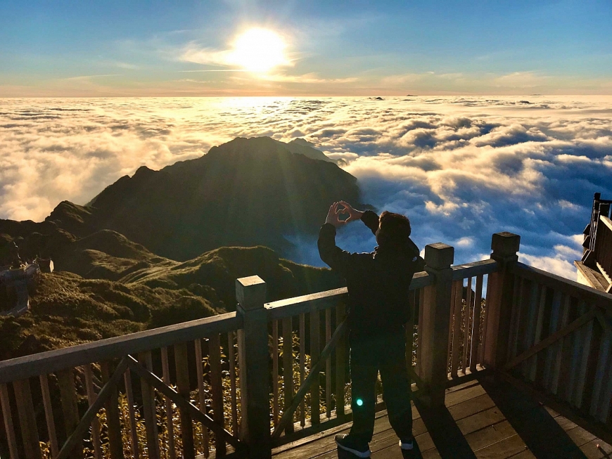 Dự báo có tuyết rơi cuối tuần này, du lịch Sa Pa lại “chiếm sóng”