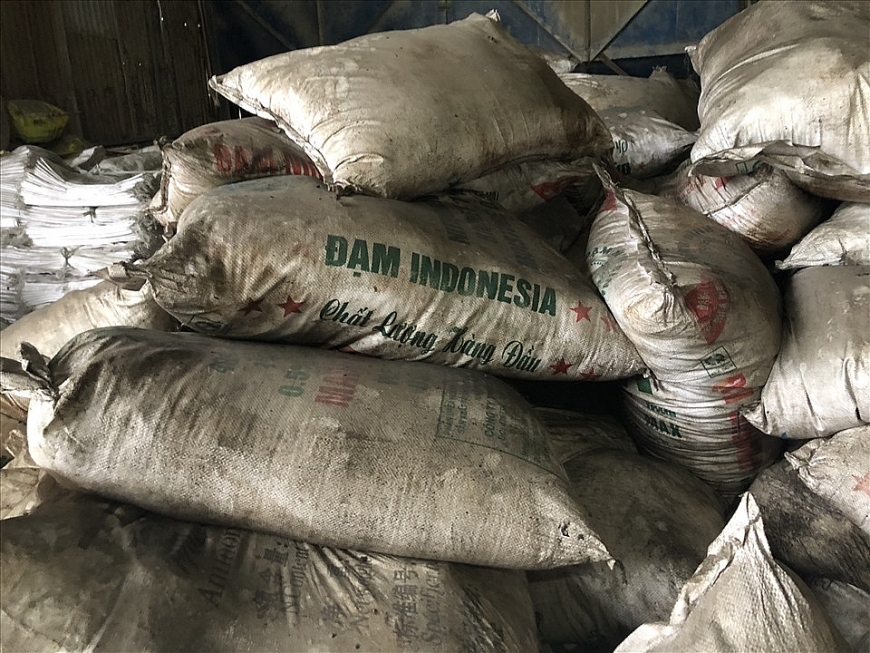 Khởi tố vụ sản xuất, buôn bán phân bón giả cực lớn tại Đồng Nai