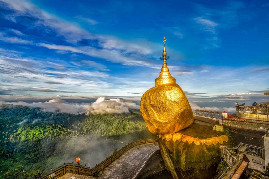 Chùa Đá Vàng, Myanmar