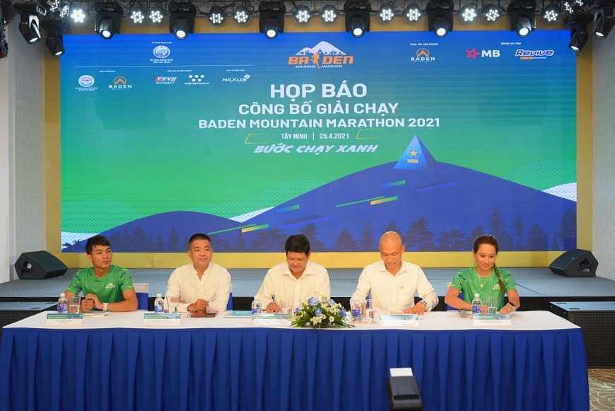 Họp báo Giải chạy BaDen Mountain Marathon 2021 