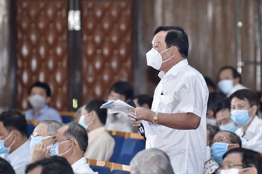 Các cử tri TP. Cần Thơ mong muốn, nếu trúng cử, các đại biểu Quốc hội sẽ thực hiện thật tốt chương trình hành động của mình, giải quyết tốt các vấn đề cử tri quan tâm. Ảnh: VGP/Nhật Bắc