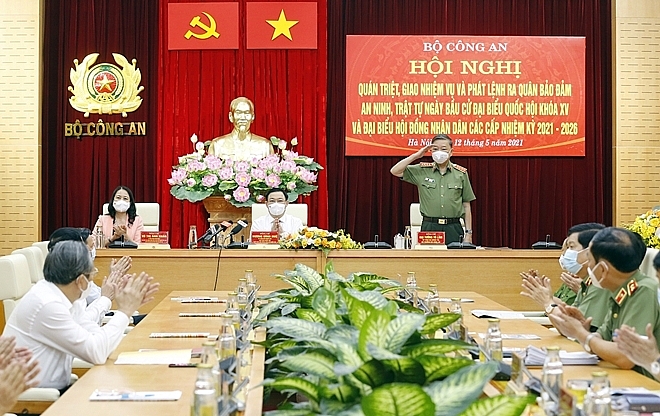 Bộ trưởng Tô Lâm chủ trì hội nghị.