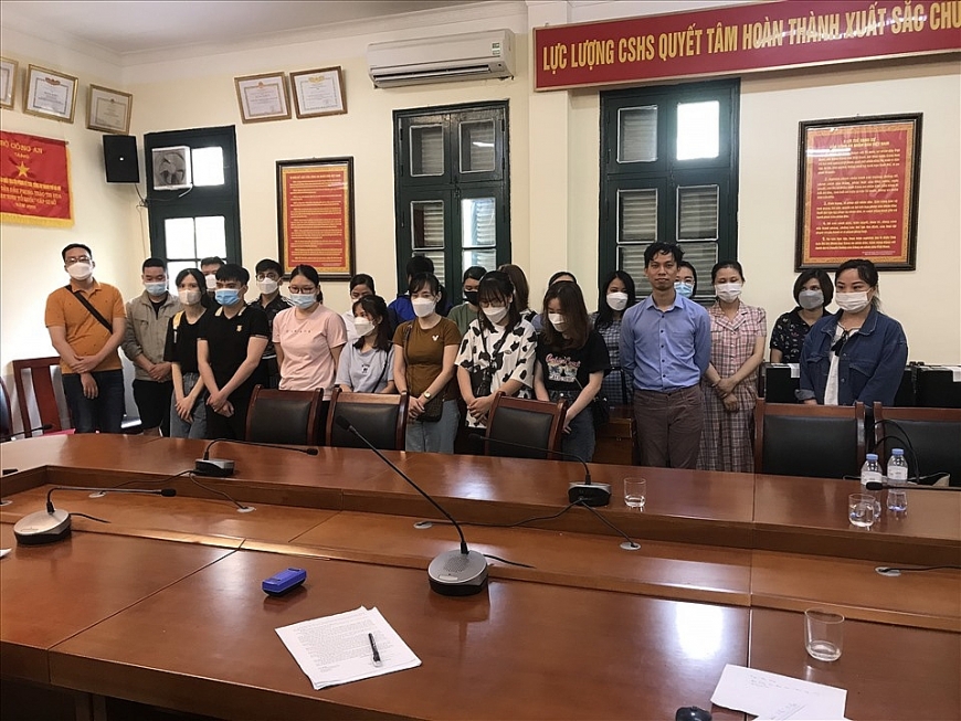 Các đối tượng trong đường dây cho vay lãi nặng. Ảnh: T.An