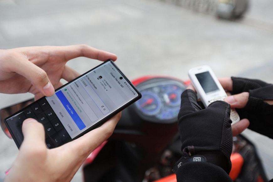 Chuyển mạng giữ số góp phần thúc đẩy cạnh tranh về chất lượng dịch vụ giữa các nhà mạng. Ảnh: TL