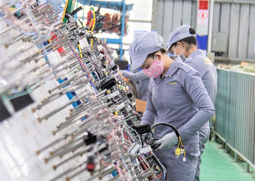 Dây chuyền lắp ráp dây điện ô tô