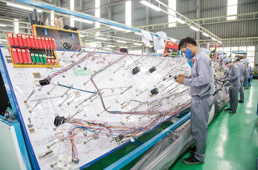 Dây chuyền lắp ráp dây điện ô tô