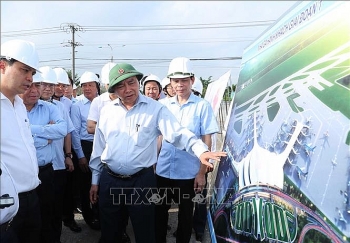 Thủ tướng Nguyễn Xuân Phúc kiểm tra tiến độ Dự án sân bay Long Thành