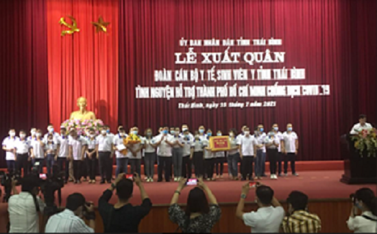 Quang cảnh lễ xuất quân tại Trung tâm Hội nghị