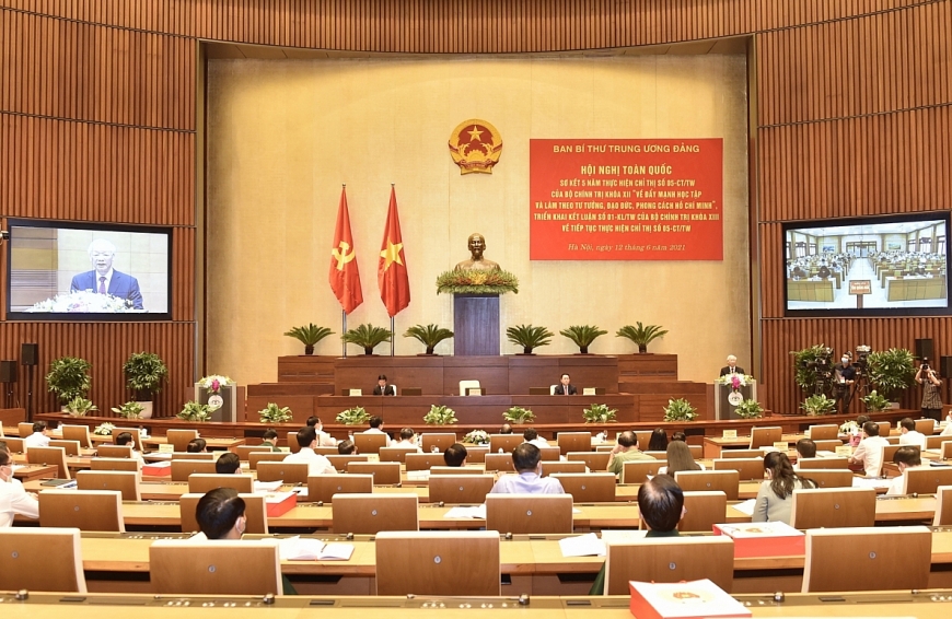 Hội nghị trực tuyến toàn quốc sơ kết 5 năm thực hiện Chỉ thị 05-CT/TW của Bộ Chính trị khóa XII, triển khai Kết luận số 01-KL/TW. Ảnh: tuyengiao.vn