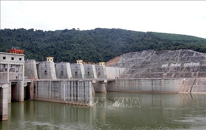 Công trình hồ chứa nước Bản Mồng (Nghệ An). Ảnh: Văn Tý/TTXVN