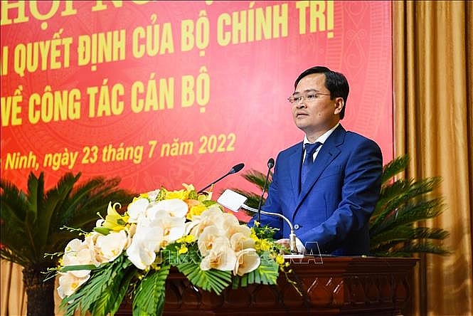 Tân Bí thư Tỉnh ủy Bắc Ninh Nguyễn Anh Tuấn phát biểu tại Hội nghị. Ảnh: Thanh Thương/TTXVN