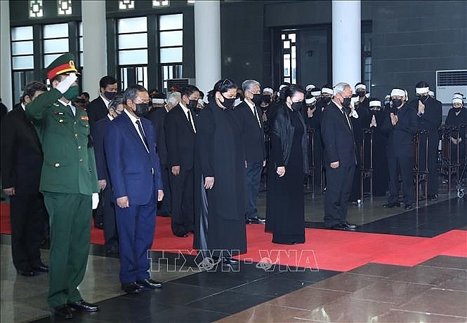 3827 quoc hoi vieng 14820