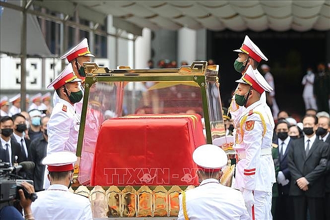 5653 chuyen linh cuu